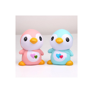 Juguete Antiestrés de Pingüino Rosa de Espuma de Poliuretano con Impresión de Logotipo para Niños de 2 a 4 Años Unisex - Product Image 1