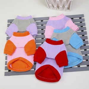Conjunto de Invierno para Mascotas de Dos Patas, Deportivo y Casual, con Contraste de Color en Felpa, Ropa Cálida para Mascotas con Diseño de Gancho - Product Image 2