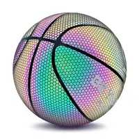 Giochi notturni regalo perfetto Glow in The Dark pallacanestro riflettente incandescente luminosa olografica per l'allenamento