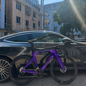 Bicicleta de Carretera de Fibra de Carbono Kozo de 7.9 KG, Venta Directa de Fábrica, con Frenos de Disco Hidráulicos <span class=keywords><strong>Shimano</strong></span> <span class=keywords><strong>105</strong></span> 24s, OEM CE - Product Image 1