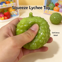 Jouet anti-stress lychee à presser, simulation réaliste de fruit, jouet souple en TPR pour la vente en gros