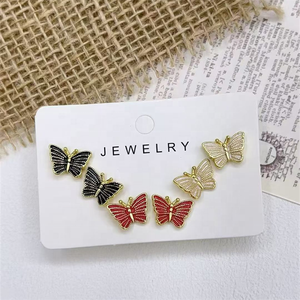 Pendientes de <span class=keywords><strong>tortuga</strong></span> de esmalte rojo bonito, pendientes Mini de cereza roja/Corazón, joyería de cobre de moda al por mayor - Product Image 6