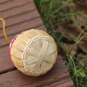 Bamboo Weaving Craft Ball Natural Handmade Souvenir Keychain Gift Folk Art Decor - Product Image 4
