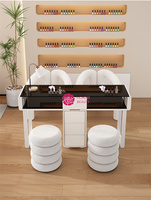 Yicheng beauté équipement professionnel noir manucure bureau ongles Salon de beauté meubles Double Table pour manucure
