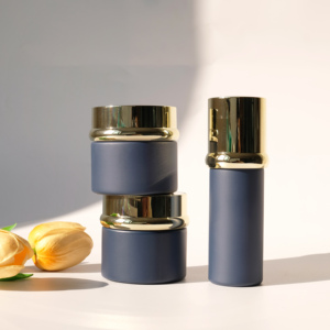 Envase Cosmético, Tarro de Vidrio Azul Esmerilado para Crema Facial con Tapa Dorada - Product Image 5