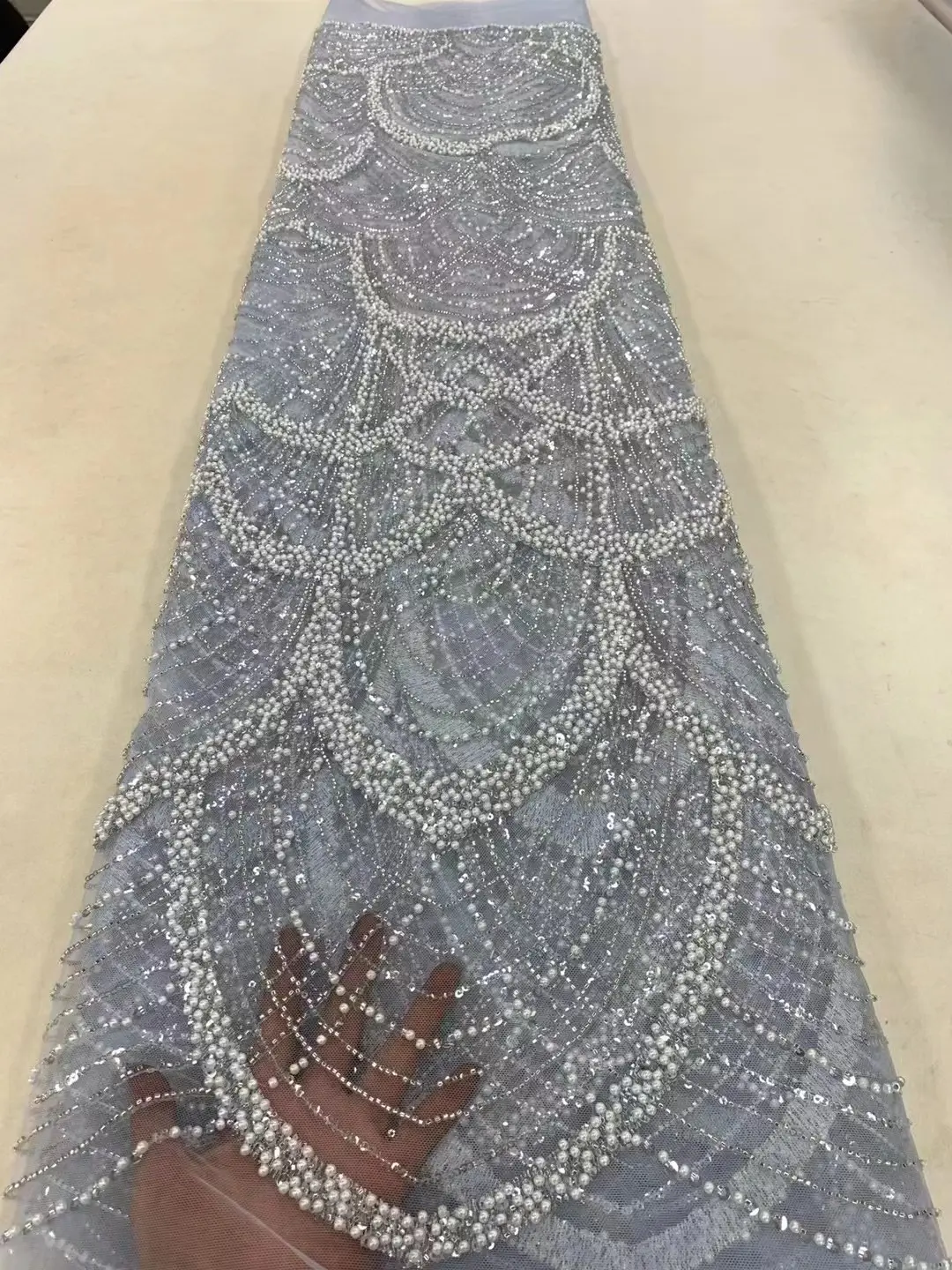 Модная ткань ручной работы вышивка бисером Свадебная кружевная ткань Роскошная вышитая бисером кружевная ткань для свадебного вечернего платья