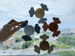 Giocattoli Educativi per Neonati a Forma di Sole e Nuvola in Silicone con Ventose, Giocattolo Sensoriale Antistress Sicuro e Impermeabile - Product Image 5