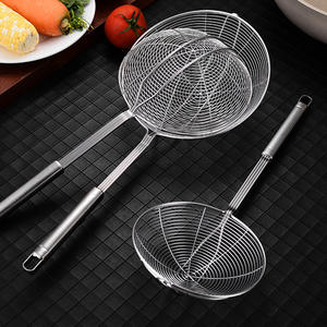 للبيع بالجملة طقم فلتر عنكبوت من 4 قطع من الفولاذ المقاوم للصدأ ، مقشدة سلكية مع قلي طويل ، معكرونة ومقبض - Product Image 2