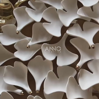 Pendentif en céramique de luxe ANNO en forme de feuilles de Ginkgo pour la décoration intérieure du Moyen-Orient
