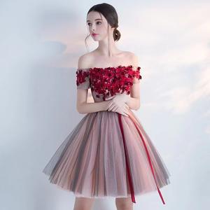 Elegante Vestido de Encaje a la Rodilla para Fiesta de Noche y Quinceañera con Flores y Tutú Corto para Graduación - Product Image 6