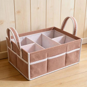 حقيبة حفاضات أطفال من القطيفة الوردية بسعر المصنع، سلة تخزين أنيقة لمستلزمات المواليد الجدد ومحطة تغيير الحفاضات - Product Image 3