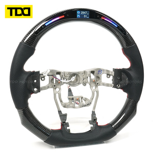 Volante Deportivo TDD de Fibra de Carbono Negra con LED Real, Compatible con TOYOTA FORTUNER - Product Image 1