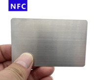 Kartu Bisnis NFC metalik perak kualitas tinggi 213 215 216 kartu kontrol akses dapat ditulis ulang Model ISO 125kHz antarmuka RFID
