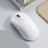 Mouse Gaming Dual-Mode Tri-mode OEM Portabel Mini Nirkabel dengan Pengisian Daya, untuk Penggunaan Tangan Kanan di Kantor atau Bisnis, untuk Laptop atau Desktop