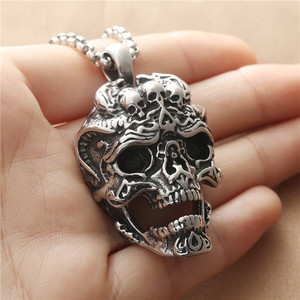 Yunnique – collier avec pendentif tête de mort en acier inoxydable pour hommes, Design géométrique rétro, 190138 - Product Image 3