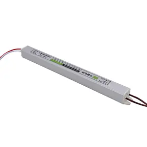 IP67 wasserdichte schlanke LED-Schaltstromversorgung für Außendurchlässer wasserdichte LED 100 W 8,33 A 12 V Ac zu Dc-Stromversorgung