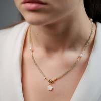 Collier artisanal de qualité supérieure en perles de péridot d'été et breloque en nacre, bijoux délicats, vente en gros, ne ternit pas