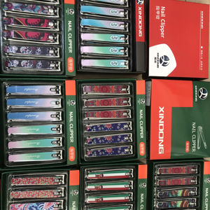 Cortaúñas de la Marca XIN DONG, el Más Afilado, Venta al por Mayor, Marca HUI QIANG, CAJA AMARILLA, REGALO ROJO, CAJA NEGRA - Product Image 1