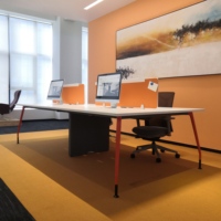 Poste de travail de bureau modulaire convertible extensible de style simple et moderne 2026 avec tiroir, pour 4 personnes