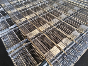 Building Construction <strong>Concrete</strong> Pouring Galvanized <strong>Wire</strong> <strong>Mesh</strong> Formwork - Product Image 2