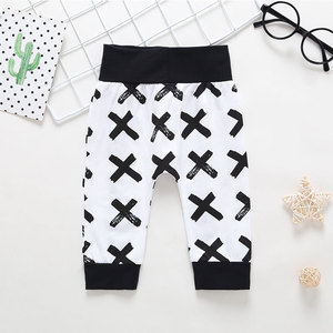 Ropa Infantil al por Mayor, Conjunto de Tres Piezas con Estampado de Regalo para Bebé Niño, Traje de Verano - Product Image 5