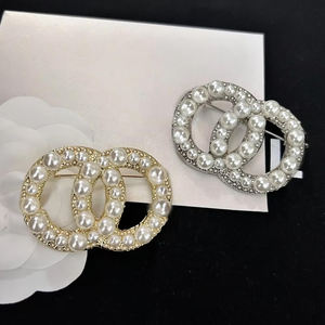 Trendy Retro Brass Zircon <strong>Brooches</strong> Best-Selling Designer Women's <strong>Brooches</strong> Wedding &amp; Party Gift - Product Image 1