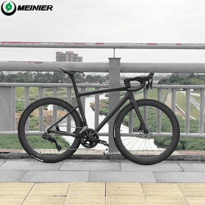 Vélo <span class=keywords><strong>de</strong></span> route en fibre <span class=keywords><strong>de</strong></span> carbone R7170 Di2 avec freins à disque à huile, vélo <span class=keywords><strong>de</strong></span> <span class=keywords><strong>course</strong></span> sur route 700c - Product Image 6