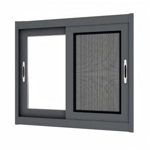 Finestra Scorrevole Orizzontale in Alluminio con Effetto Legno e Zanzariera Integrata di Sicurezza, su Misura per Ville Tradizionali - Product Image 2