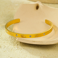 Gelang Fashion NIMAI Lapis Emas 18K dari Baja Anti Karat, Berhiaskan Zirkonia Kubik Bentuk Bintang dan Bulat, Model Conch Opening untuk Wanita