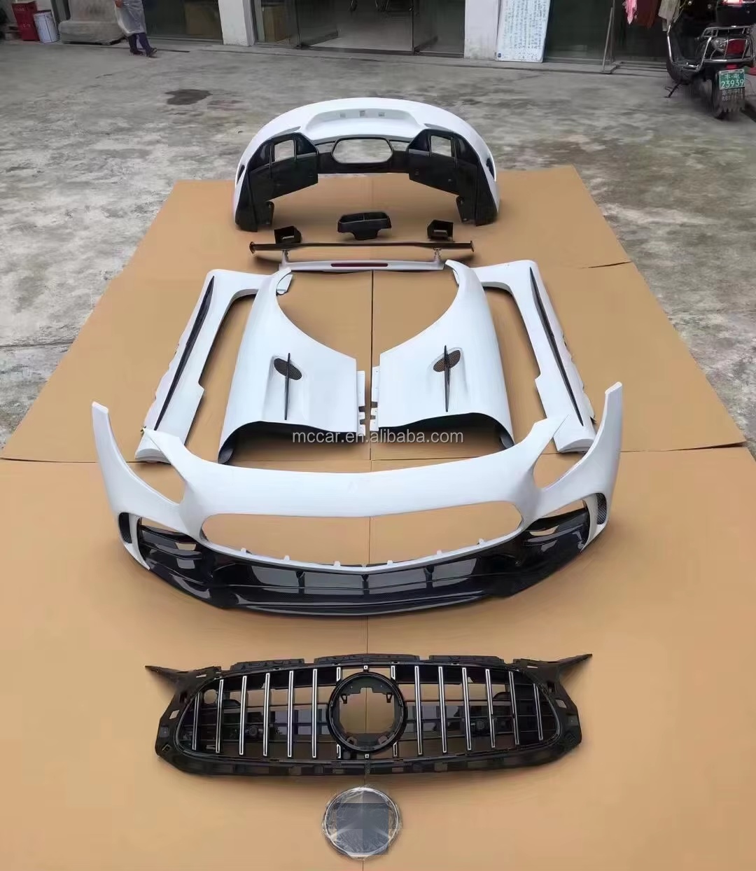 ベンツボディ STOCKLIST