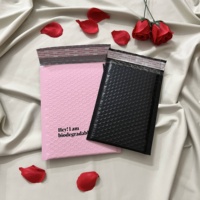 Sacs postaux personnalisés Enveloppes étanches à bulles et rembourrées Sacs d'expédition auto-scellants Enveloppes noires roses à bulles avec logo