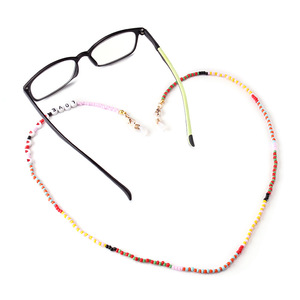 Cadena para Gafas y Mascarilla, con Cuentas de Colores Mezclados, Antideslizante, de Aleación, con Resorte, Estilo Europeo y Americano 2024, Patrón de Letras, Poliéster - Product Image 5