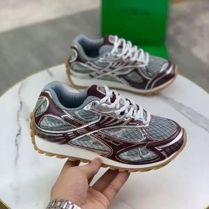 Zapatillas Deportivas de Moda Retro Plateadas de Alta Calidad, Bottegas Venetas Orbit, de Caña Baja, Transpirables, de Malla, para Correr y Caminar - Product Image 1