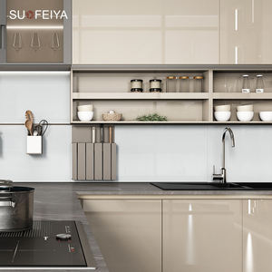 Armoires de cuisine modulaires personnalisées Sofeyia avec options de stratifié et de résine, finition laquée moderne haute brillance, robinet inclus - Product Image 4
