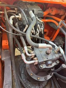 Excavadora Doosan DX300LC de 30 Toneladas, Usada, con 90% de Motor Nuevo, Pocas Horas de Uso, Disponible en Stock para la Venta - Product Image 5