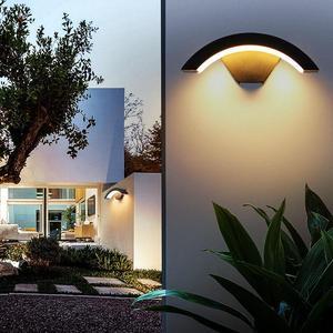 รั้วโค้ง LED สำหรับสวนกลางแจ้งอัจฉริยะทันสมัยไฟติดผนังกันน้ำกันสนิมโคมไฟ IP65 E27โรงงานขายส่งถนน - Product Image 5