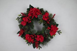High Quality Customized Holiday Festival Home Decoration Red Berry Christmas Wreath with Pinecorn - Product Image 3