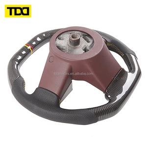 Volant en fibre de carbone véritable TDD compatible avec Nissan Frontier Xe 4x4 Navarra 2004 - 2013 - Product Image 5