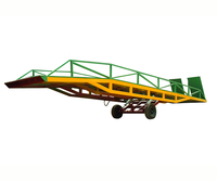 Pont d'accès hydraulique fixe pour chargement/déchargement de marchandises, capacité de 6 à 15 tonnes, hauteur de levage de 1,8 m - Fabricant sur mesure