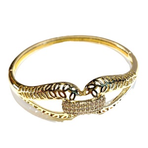 European Fashion Women's Zircon Inlaid <b>Bangle</b> Gold And <b>Silver</b> Zinc Alloy <b>Bracelet</b> For Party Jewelry Accessory - Product Image 5