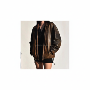 Super Oversize Ladies Bomber Jacket Soft Lambskin Varsity Style con decoración de rayas y bolsillos bordados incluidos - Product Image 1
