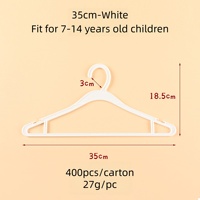 Cintres en plastique PP antidérapants pour vêtements d'enfants, avec encoches, impression de logo personnalisée, pour garde-robes de boutiques d'enfants de 7 à 14 ans, vente en gros