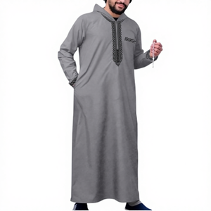 Djellaba Homme Grise à Capuche, Manches Longues, Coton, Fabriquée Au Maroc
