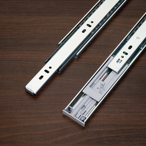 Phật Sơn Cung Cấp 45Mm Đầy Đủ Mở Rộng <span class=keywords><strong>Ball</strong></span> Bearing Mềm Đóng Ngăn Kéo Trượt Đường Ray Với Cơ Chế Mùa Xuân Đôi - Product Image 3