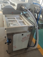 Machine de mise sous vide pour emballage sous film; Steaks, viandes, poissons; Fraîcheur longue durée; Usage commercial.