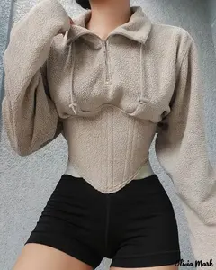 Logo personnalisé tenues pour femmes 100% coton haut court corset à capuche à manches longues longueur courte sweats confortables pour les femmes