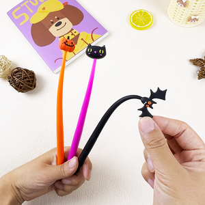 Stylo Gel en Silicone Vibrant Motif Animal de Dessin Animé Halloween 0,5 mm – Stylo Plastique Spécial Vampire pour Fournitures Scolaires et Cadeaux Promotionnels - Product Image 2