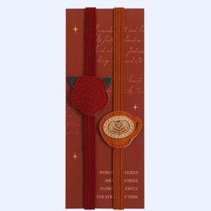 Marcadores de página elásticos de cuero PU para lectura, con diseño fresco y dulce, y clips para páginas. - Product Image 3