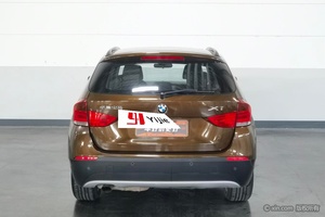 Autos Usados B-MW X1 SDrive18i Edición 2012 2.0L Gasolina SUV RWD LHD Exportación al por Mayor FOB - Product Image 4