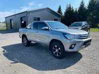 VENTES de TOYOTA Hilux DC 2.4L Diesel Manuel 4X4 Pickup d'occasion